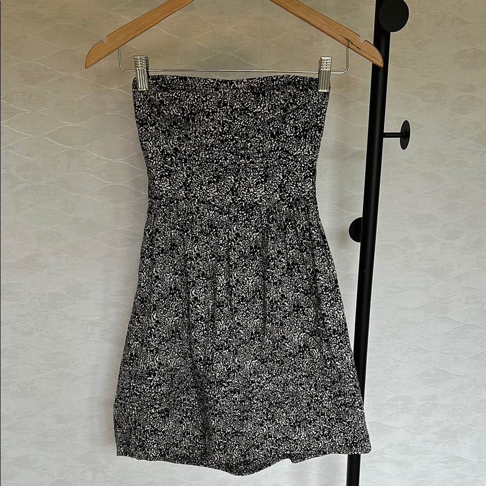 Cotton Black and White Strapless Dress